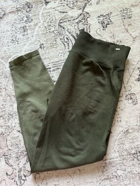 PINK Olive Green Ribbed High-Waist Leggings